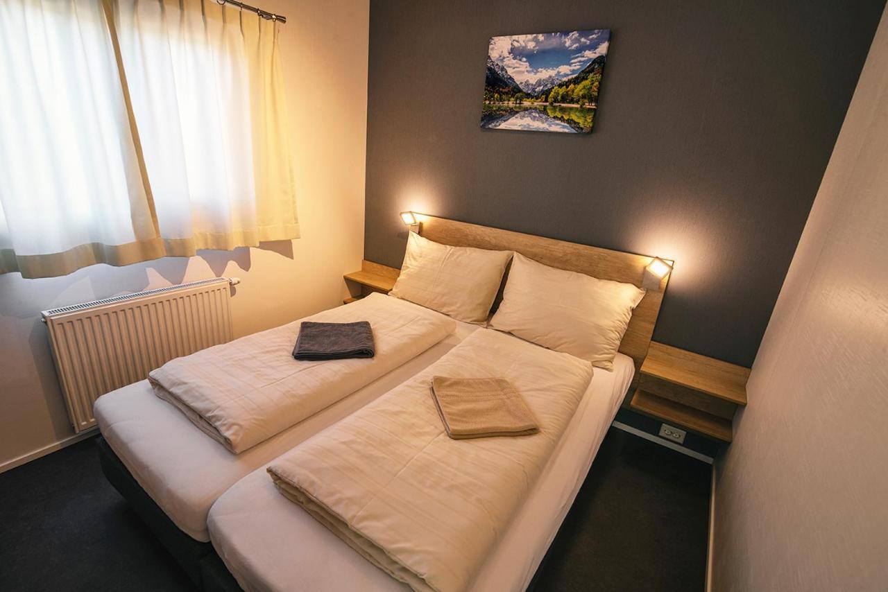 Chaletpark Petzen Feistritz ob Bleiburg Bagian luar foto